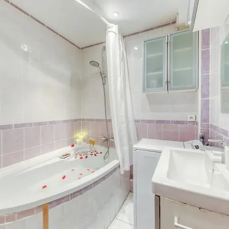 Charming Torcy Haven- Next To Disneyland